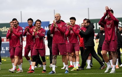 Lider Galatasaray'da coşkulu antrenman