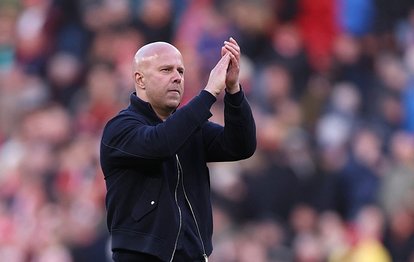 "Şampiyonlar Ligi Heyecanı: Liverpool Teknik Direktörü Arne Slot, Galatasaray Maçını Değerlendirdi"