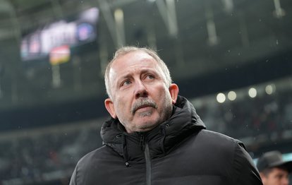 Sergen Yalçın: Herkes pozisyon peşinde!